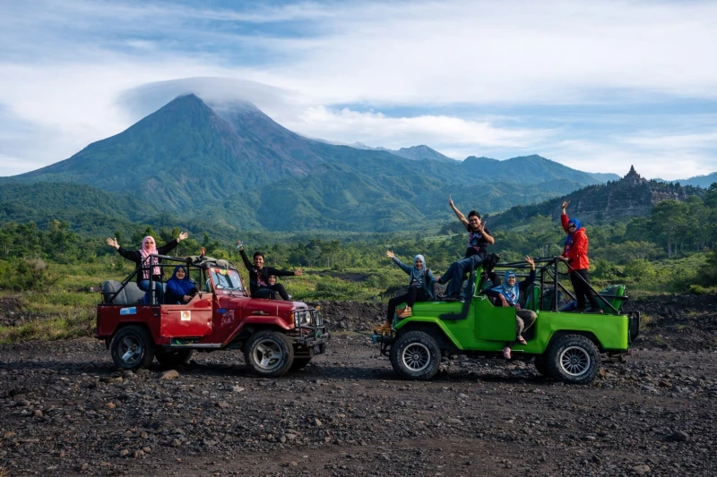 borobudur-merapi-prambanan-trip-1-hari-all-include