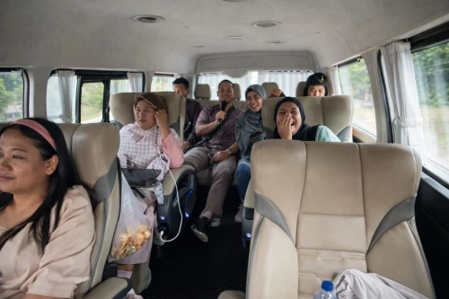 sewa-hiace-jogja-tanpa-drama-fakta-lapangan-yang-tidak-pernah-diceritakan-vendor-lain